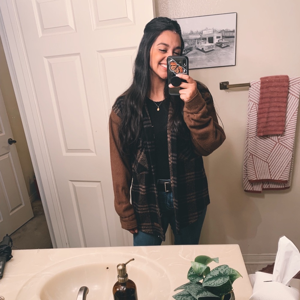 Meet your Posher, Ali